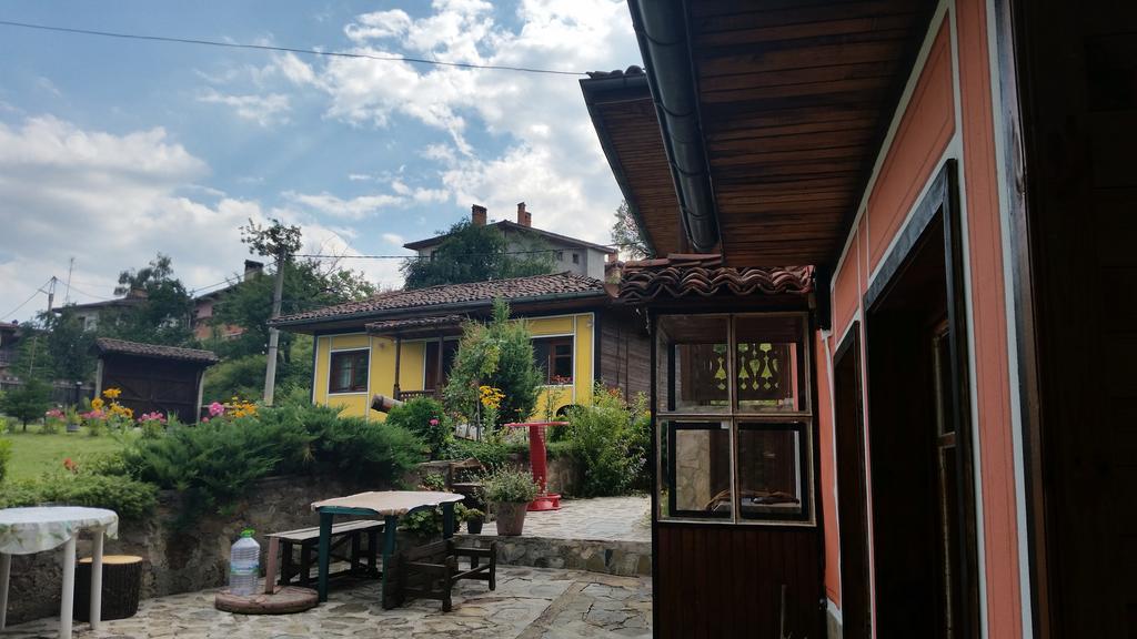 Mechta Guest House Koprivchtitsa Extérieur photo