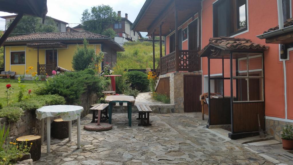Mechta Guest House Koprivchtitsa Extérieur photo