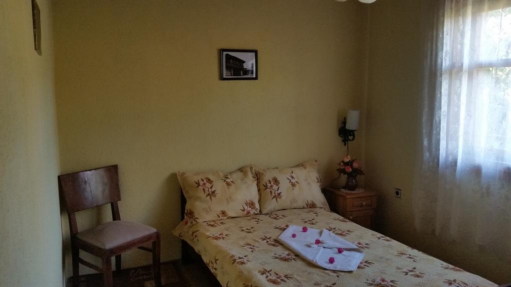 Mechta Guest House Koprivchtitsa Extérieur photo