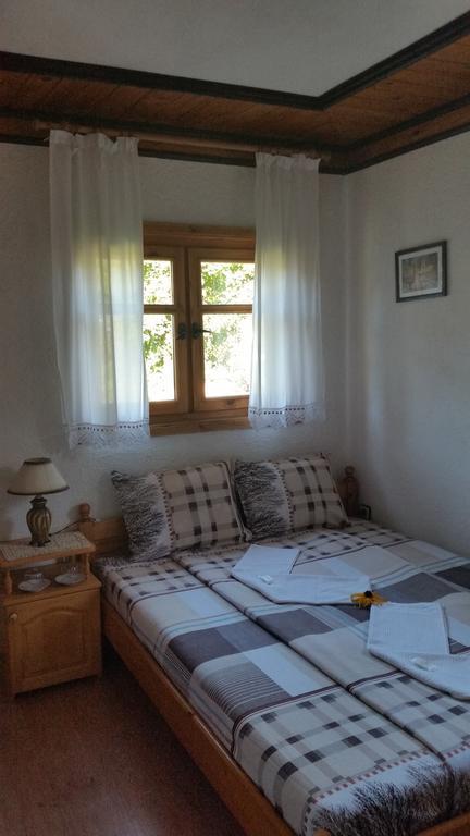 Mechta Guest House Koprivchtitsa Extérieur photo
